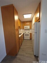 2847 Waialae Ave in Honolulu, HI - Building Photo - Building Photo