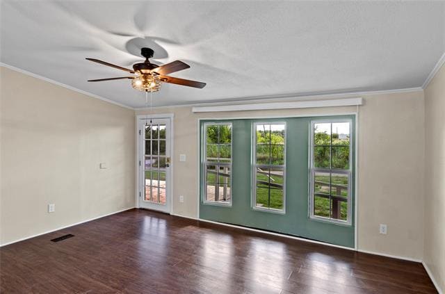 401 Barker St in Bowie, TX - Building Photo - Building Photo