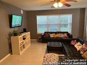 15710 Robin View in San Antonio, TX - Building Photo - Building Photo
