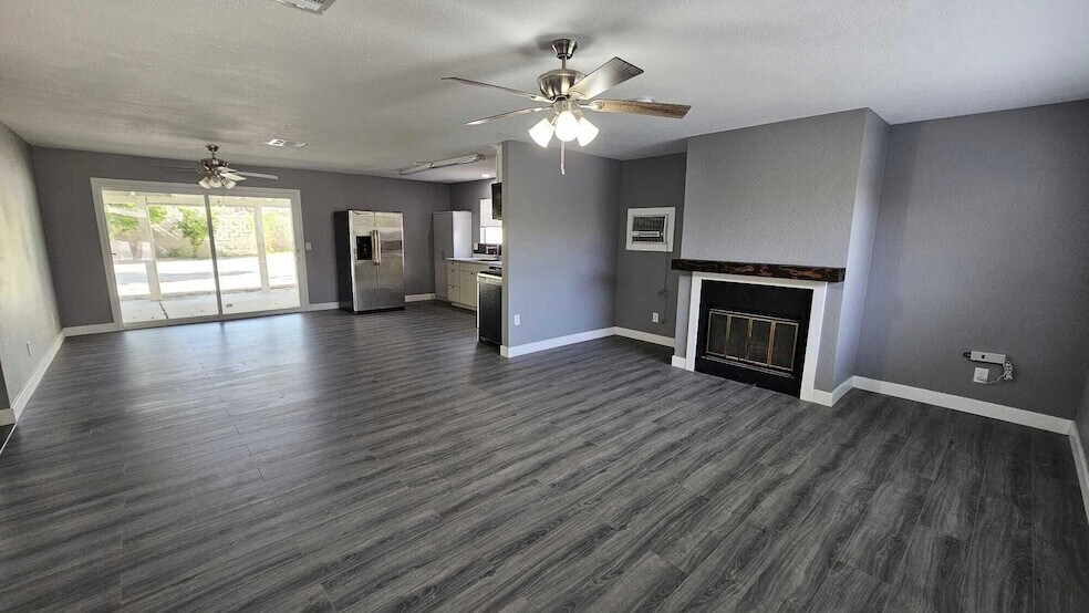 68520 Hermosillo Rd in Cathedral City, CA - Building Photo