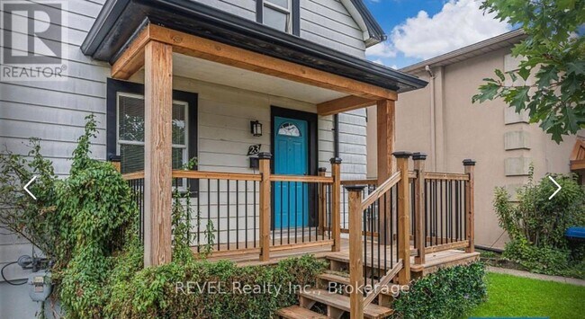 23 Hazel St in St Catharines, ON - Building Photo - Building Photo