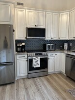 131 Square Rigger Way in Solomons, MD - Building Photo