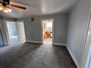 408 Penn St, Unit 2 in Hollidaysburg, PA - Building Photo - Building Photo