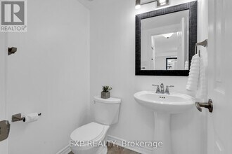 709 Maloja Way in Ottawa, ON - Building Photo - Building Photo