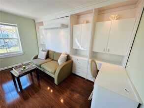 1308 Drexel Ave, Unit 205 in Miami Beach, FL - Building Photo - Building Photo
