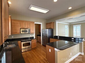 10028 Tolleson Ave in Charlotte, NC - Building Photo - Building Photo