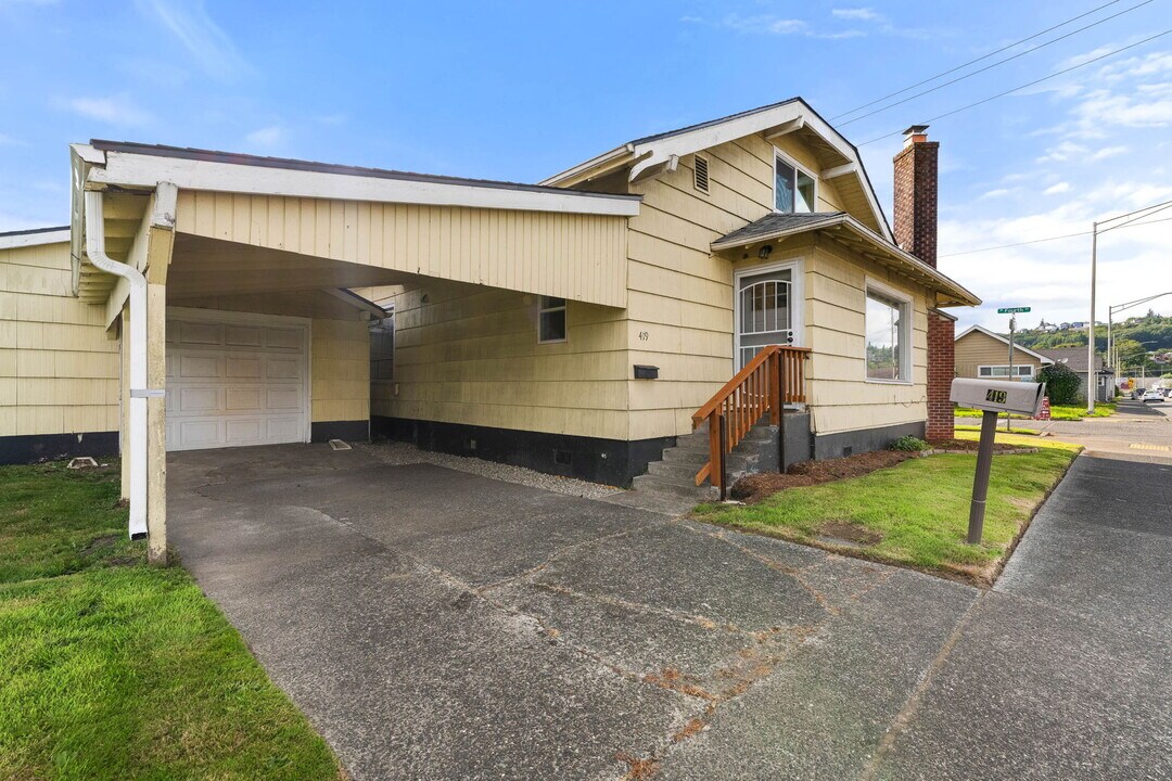 419 N Alder St in Aberdeen, WA - Building Photo