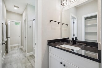 6730 Knox St in Houston, TX - Building Photo - Building Photo