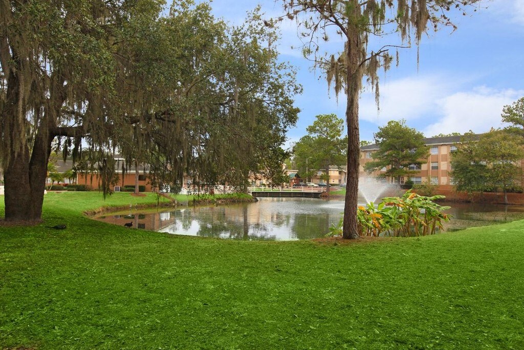 Palms at Sand Lake Apartments Tampa, FL Apartments For Rent