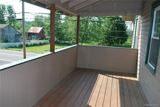 249 Pine Island Turnpike in Warwick, NY - Building Photo - Building Photo