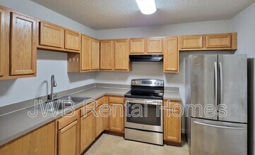 8538 Kona Ave in Jacksonville, FL - Building Photo - Building Photo