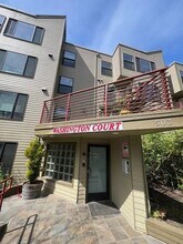 Washington Court in Seattle, WA - Building Photo - Building Photo