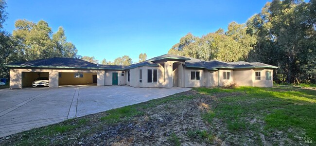 4939 Wadkins Ln in Vacaville, CA - Building Photo - Building Photo