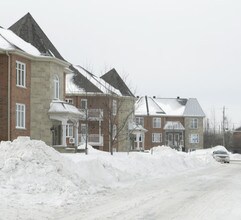 4224 Sylvestre in Laval, QC - Building Photo - Building Photo