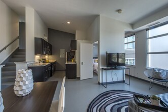 161 Berkeley St, Unit #503 in Boston, MA - Building Photo - Building Photo