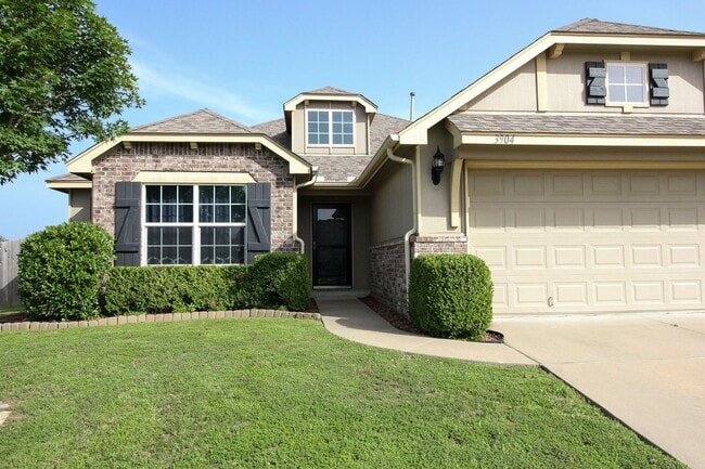 3904 W 104th Ct S in Jenks, OK - Foto de edificio - Building Photo