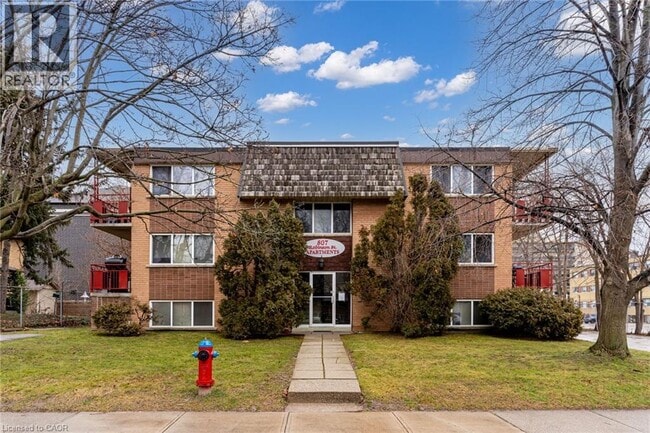 property at 807 Robinson St