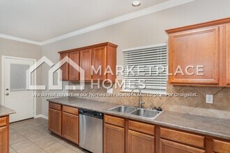 10810 Buck Park in San Antonio, TX - Building Photo - Building Photo