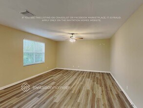 33423 Terragona Dr in Sorrento, FL - Building Photo - Building Photo