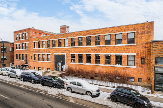 4217 D'iberville Rue in Montréal, QC - Building Photo - Building Photo