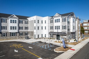 The AXIS at South Amboy on Bordentown Ave. in South Amboy, NJ - Building Photo