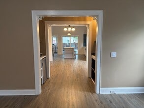 302 N Sumner St in Selma, NC - Building Photo - Building Photo