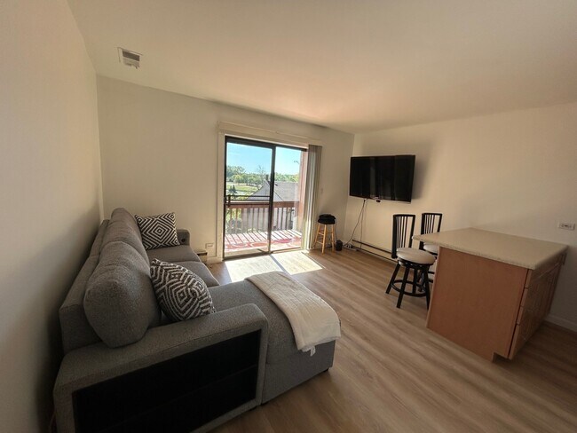 58 Vail Colony in Fox Lake, IL - Building Photo - Building Photo