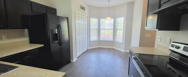 640 Wishing Wy in Orange Park, FL - Building Photo - Building Photo