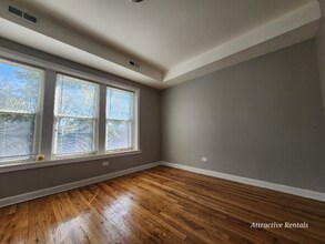 608 E 71st St in Chicago, IL - Building Photo - Building Photo