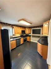 1549 Spanish Oaks Dr in Harvey, LA - Building Photo - Building Photo