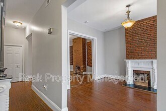 2122 E Marshall St in Richmond, VA - Building Photo - Building Photo