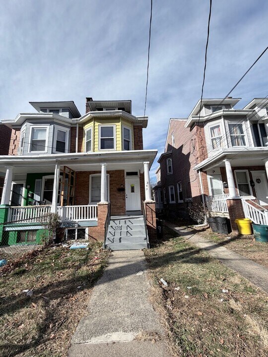 659 Second St in Trenton, NJ - Building Photo