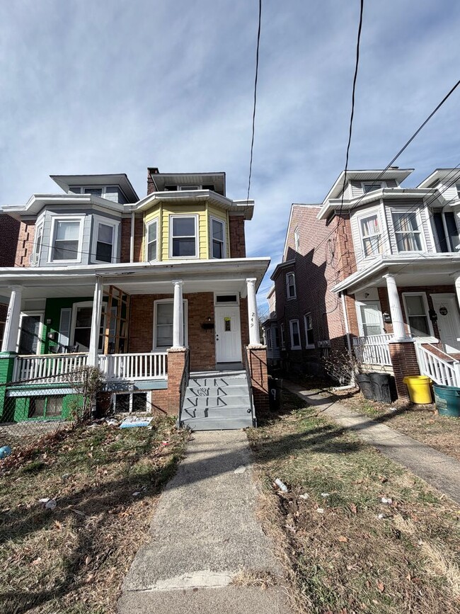 property at 659 Second St