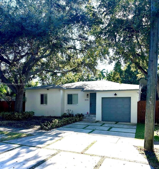 property at 3070 Calusa St