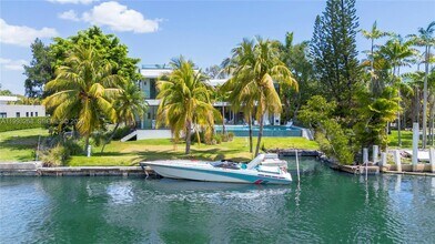 922 NE 78th St in Miami, FL - Building Photo - Building Photo