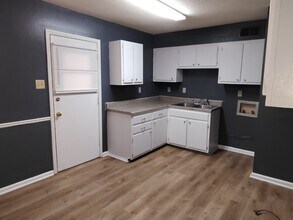 587 Hillbrook Dr in Southaven, MS - Building Photo - Building Photo