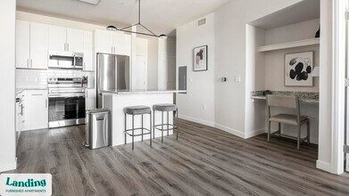 7166 W Custer Ave, Unit C-328 in Lakewood, CO - Foto de edificio - Building Photo