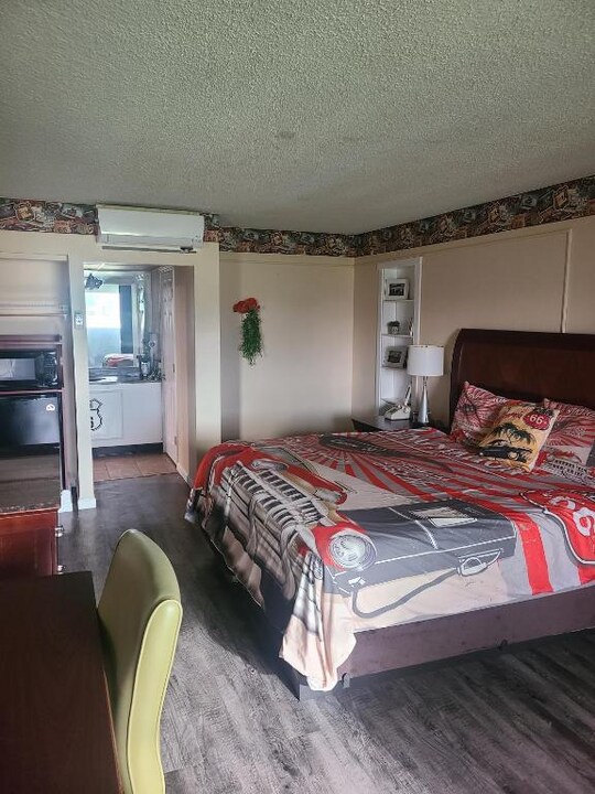 625 E St Joseph St in Southern View, IL - Building Photo