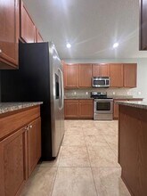 9417 Tawnyberry St in Orlando, FL - Building Photo - Building Photo