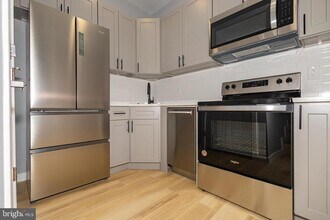 813 N 26th St in Philadelphia, PA - Building Photo - Building Photo