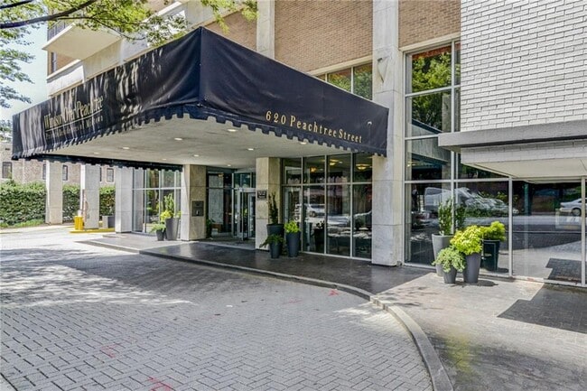 620 Peachtree St NE in Atlanta, GA - Building Photo - Building Photo