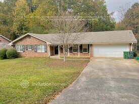 5295 Corinth Cir in Stone Mountain, GA - Building Photo