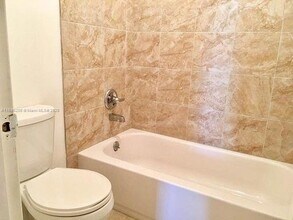 4109 NW 88th Ave, Unit 2029 in Coral Springs, FL - Building Photo - Building Photo