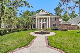 6 S Brokenfern Dr in Spring, TX - Building Photo