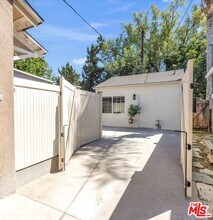 12820 Hatteras St in Los Angeles, CA - Building Photo - Building Photo