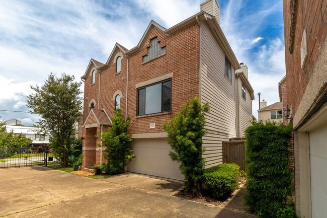 property at 5207 Cornish St