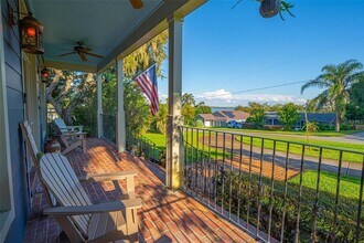 126 E Palmetto Ave in Howey In The Hills, FL - Building Photo - Building Photo