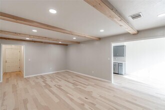 5124 NW 19th Terrace in Oklahoma City, OK - Building Photo - Building Photo