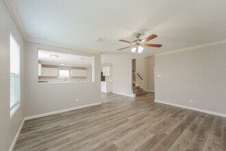 444 Mystic Glen Loop in Humble, TX - Foto de edificio - Building Photo