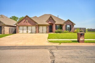 2801 NW 173rd St in Edmond, OK - Building Photo